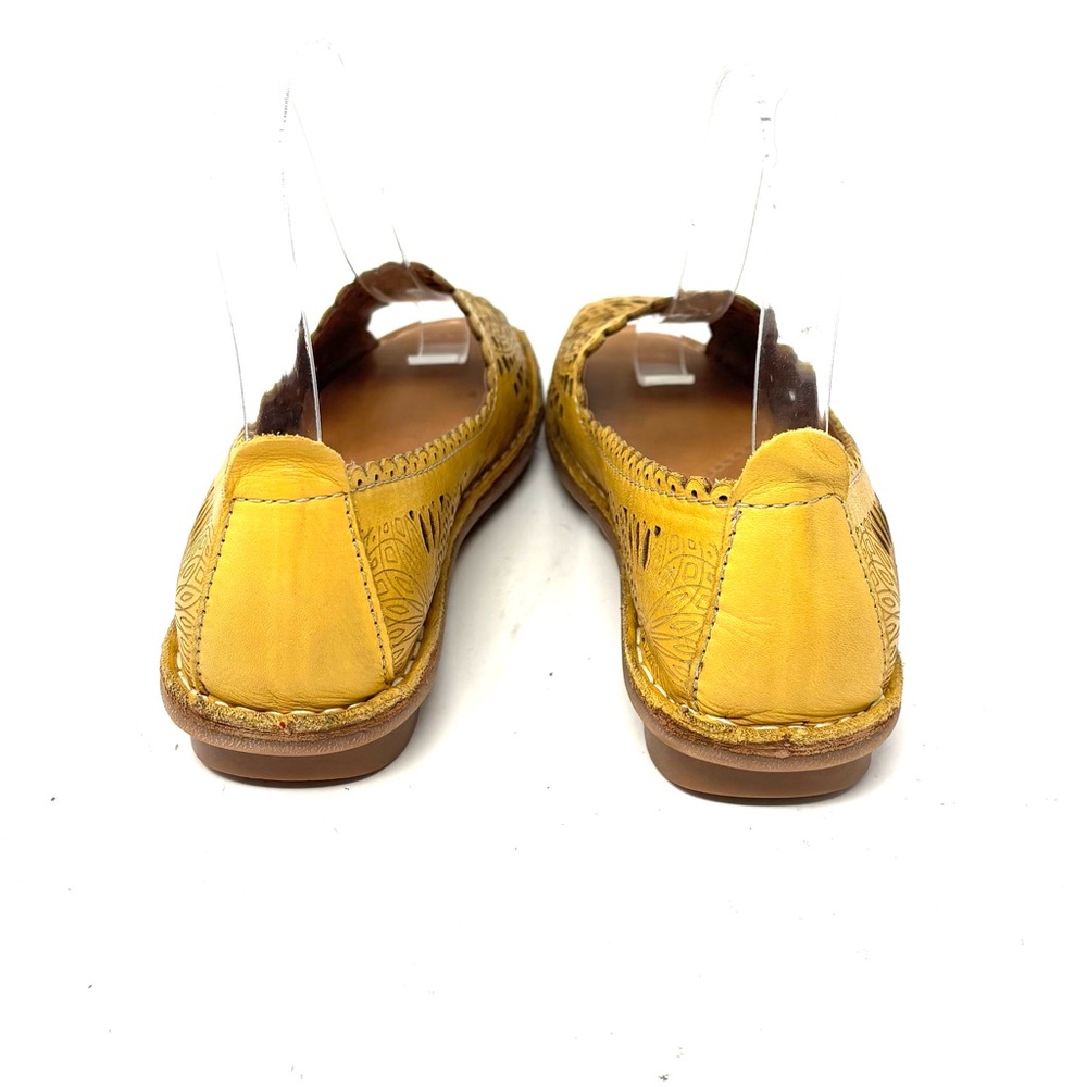 NEW Spring Step Sandals - Picture 6 of 7